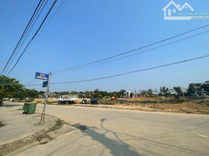 103m mặt tiền Trường Đồng - KQH Bàu Vá