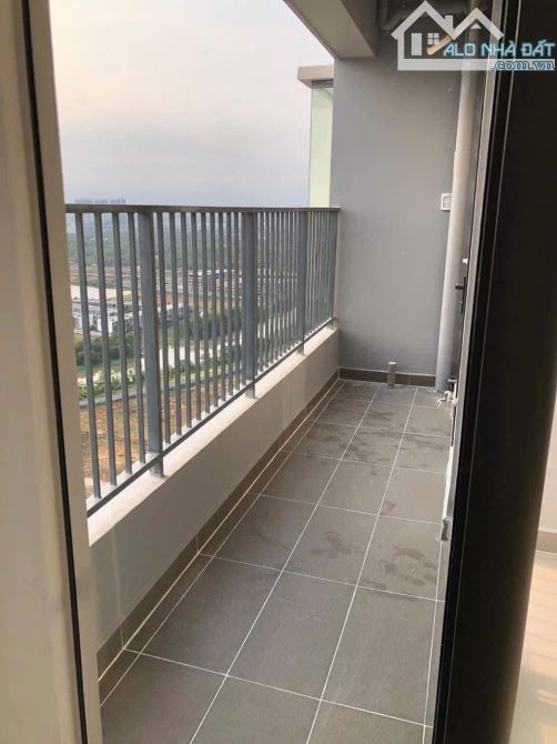 Carillon 5 Tân Phú 2PN 2WC Tầng Cao View Thoáng Mát 70m2 Giá 10tr5/th