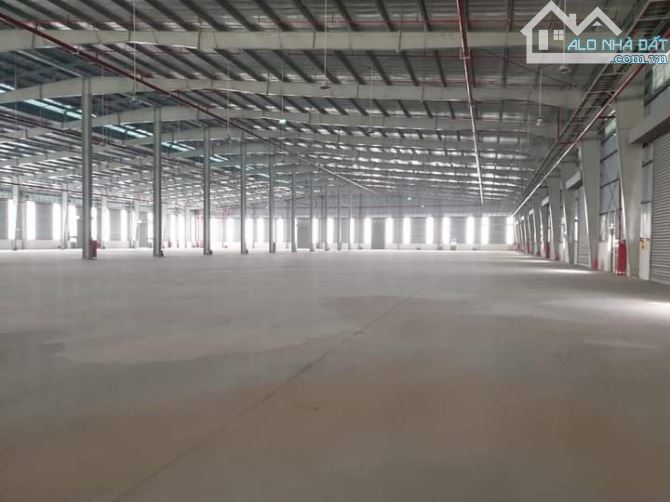 CHO THUÊ 1280m2, 3339m2 KHO XƯỞNG KCN ĐÀI TƯ, LONG BIÊN, HÀ NỘI - 1