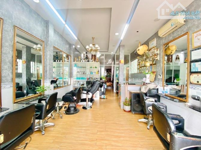 Bán nhà Bùi Huy Bích Mặt Tiền VIEW sông cự đẹp ( 4 * 15 ) 4 Tầng 4PN kinh doanh cực đẹp. - 1