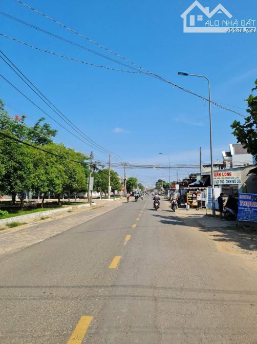 BÁN MẶT TIỀN ĐƯỜNG CAO CANG GIA CANH 260M2(6MX40M) KẾT NỐI ĐIỂM XUỐNG CAO TỐC CHỈ 2TY6 - 1