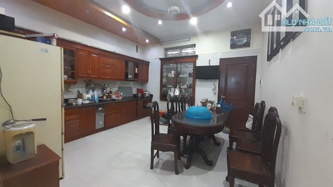 Bán gấp nhà PG An Đồng Nguyễn Văn Linh, An Dương, HP. 4,3 tỷ, 80m2, 3 tầng, ô tô đỗ cửa. - 1