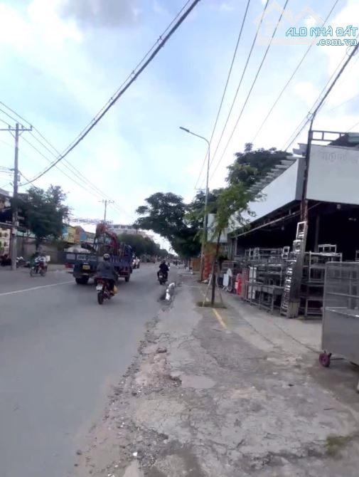 QUỶ ĐẤT LỚN CÒN SÓT- BÁN KHUÔN ĐẤT- 50×90 MẶT TIỀN ĐƯỜNG LÊ VĂN KHƯƠNG Q.12-40TR/m2 - 2