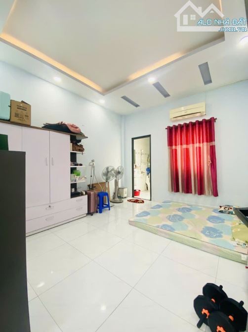 18tr/th Mặt tiền Vườn Lài,Tân Phú,91m2,2 tầng,4m x 23m,chỉ 14 tỷ 4 - 2