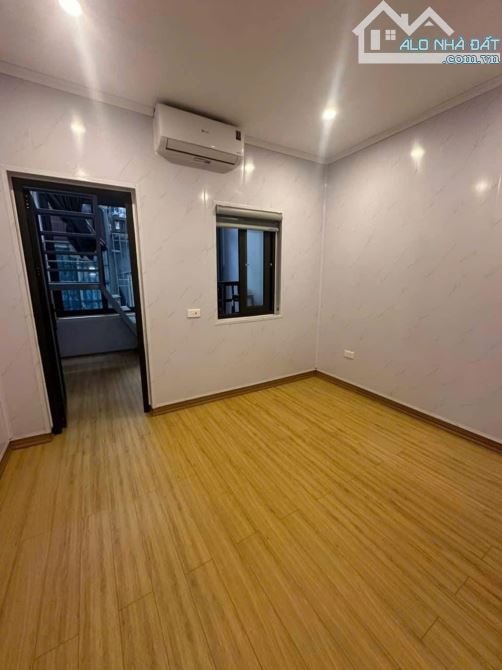 Gia Đình Cần Bán Nhà Phố Kim Hoa Đống Đa X4 tầng nhà đẹp ở ngay nhỉnh hơn 5 tỷ ( có TL). - 3