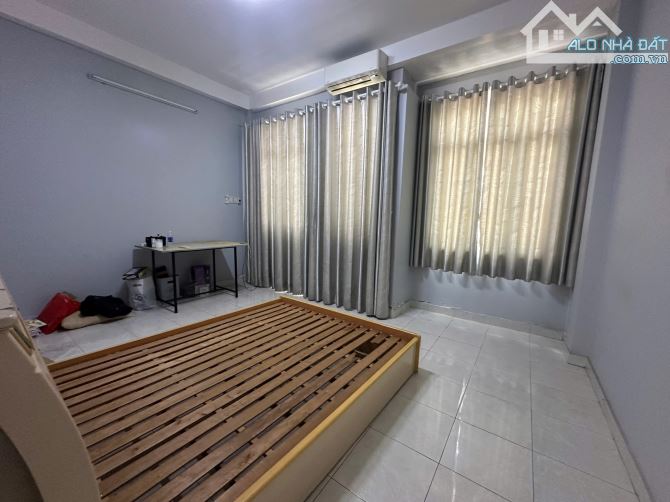 Bán nhà mặt tiền nội bộ, view đối diện chung cư, KDC Him Lam Ba Tơ P7Q8, SHR, 97m2 - 9