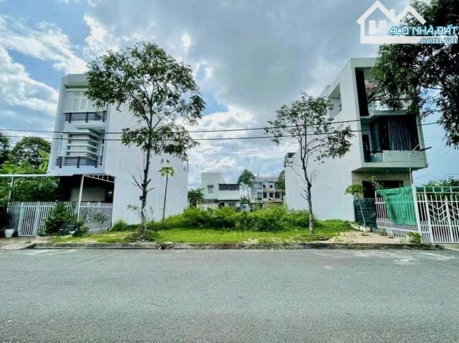 BÁN LÔ ĐẤT 75M2 , TÂN THỚI NHẤT Q12 970 TRIỆU, SỔ HỒNG RIÊNG - 1