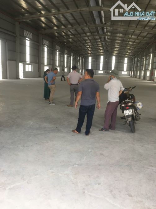 Bán kho xưởng Đức Hòa 3, Đức Hòa , Long An kv : 2.500m2 , xd : 1.900m2 - 1