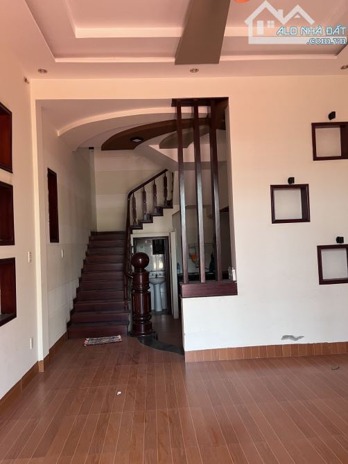 Bán nhà Lô góc đường Văn Tiến Dũng, Hòa Xuân Cẩm Lệ, DT 174m2, 3 Tầng, 10,5 tỷ. - 1