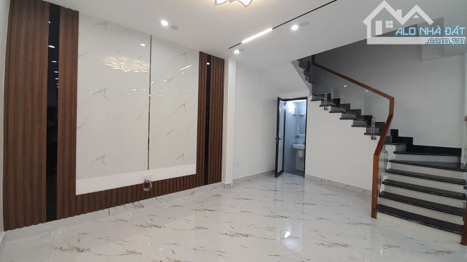 Bán gấp nhà Nguyễn Văn Linh, Vĩnh Niệm, Lê Chân.3,8 tỷ, 55m2, 3 tầng. - 3