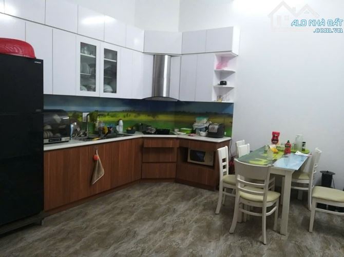 Bán nhà mặt phố Giang Biên,Long Biên 3 tầng,56m2 oto tránh nhỉnh 10 tỷ - 3