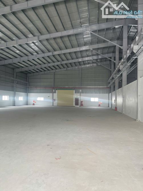 Cho thuê 2000m2 Kho hàng tiêu chuẩn tại KCN Khai Sơn,Bắc Ninh.Giá 75k/m2/tháng.