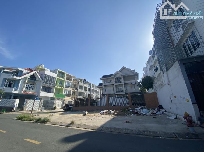 Bán đất 1000m2 Góc 2MT Điện Biên Phủ-Nguyễn Gia Trí,Bình Thạnh xây 2 Hầm 22 Tầng,370 Tỷ