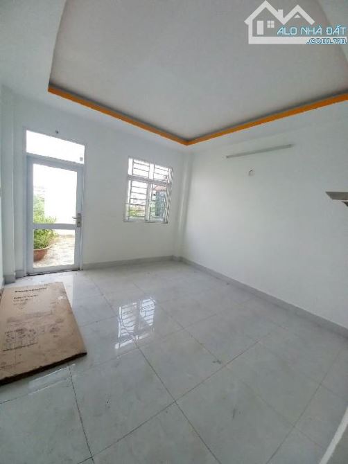 Mặt tiền kinh doanh hẻm xe hơi 118 Bùi Văn Ba. Tân Thuận Đông Q7, 96.5m2, 3 tầng 11.5 tỷ