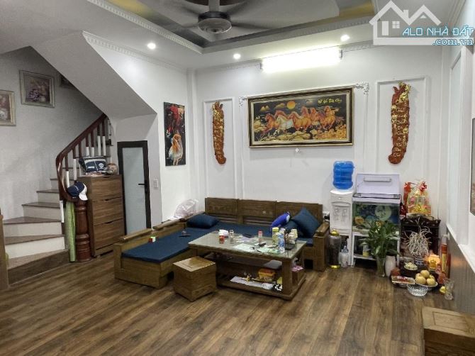 Bán nhà Phạm Văn Đồng,Bắc Từ Liêm 45m2,4tầng giá 7 tỷ
