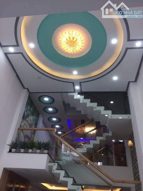 Chia tài sản bán nhà Bà Hom, 55m2, 2 tầng 2PN 2WC hẻm 4m thông - 1