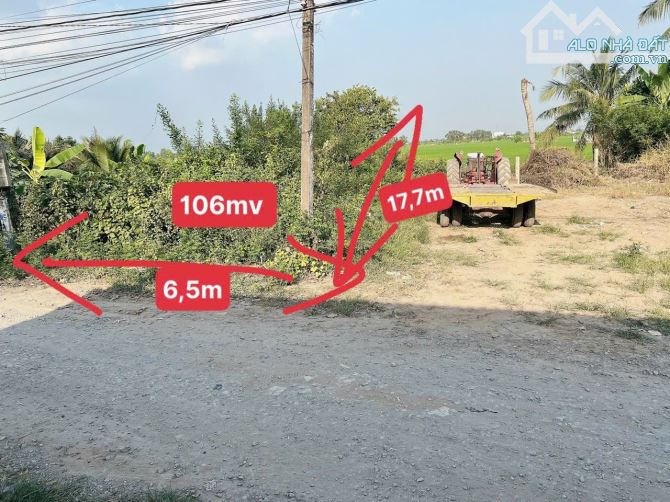 106m2 thổ mặt tiền đang lên nhựa 479 triệu Bình Lãng_ Tân trụ Long An rẽ ngộp - 1