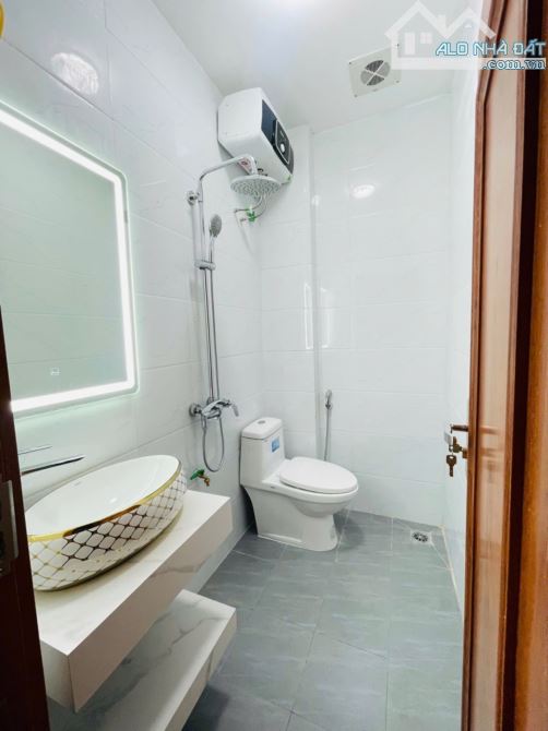 BÁN NHÀ PHỐ LÊ TRỌNG TẤN DT 45m2 - 1