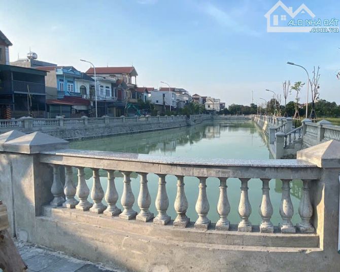 ĐẤT UY NỖ-ĐÔNG ANH, VIEW HỒ-ĐƯỜNG Ô TÔ TẢI-NGÕ THÔNG-BÌA LÀNG - DT: 66M-GIÁ: 4,4 TỶ - 2