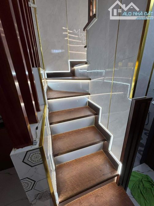 Nhà xinh cho gd trẻ Cư Xá Phú Lâm A, 30m2, 2 tầng 3PN 3WC - 2