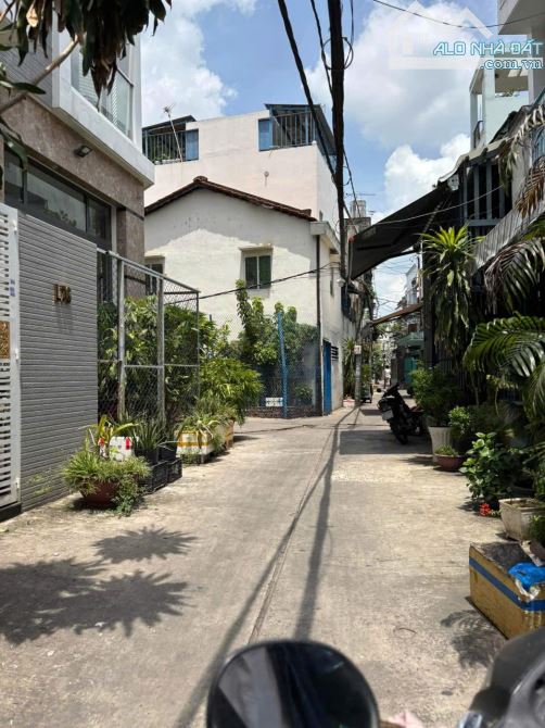 Nhà xinh cho gd trẻ Cư Xá Phú Lâm A, 30m2, 2 tầng 3PN 3WC - 6