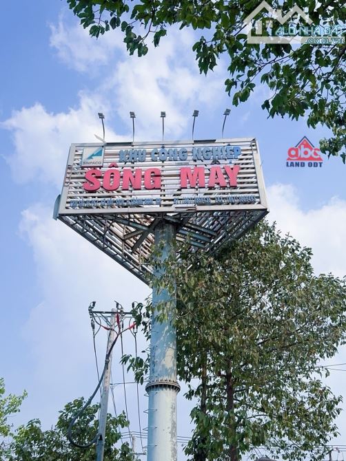 Chuyển Nhượng Xưởng 5000m2 sổ riêng hoàn công 2049. Trong KCN Sông Mây Trảng Bom Đồng Nai