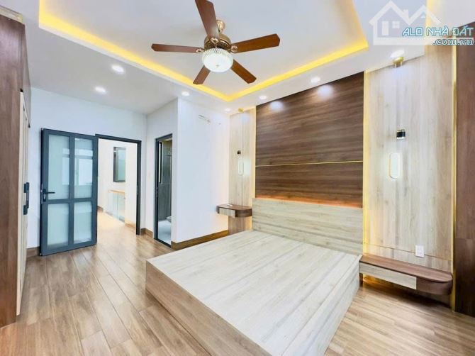 Chủ đi úc bán nhanh nhà hẻm 1/ Phổ Quang, Phú Nhuận 48m2/2Tỷ850,cạnh CH Golden Mansion SHR