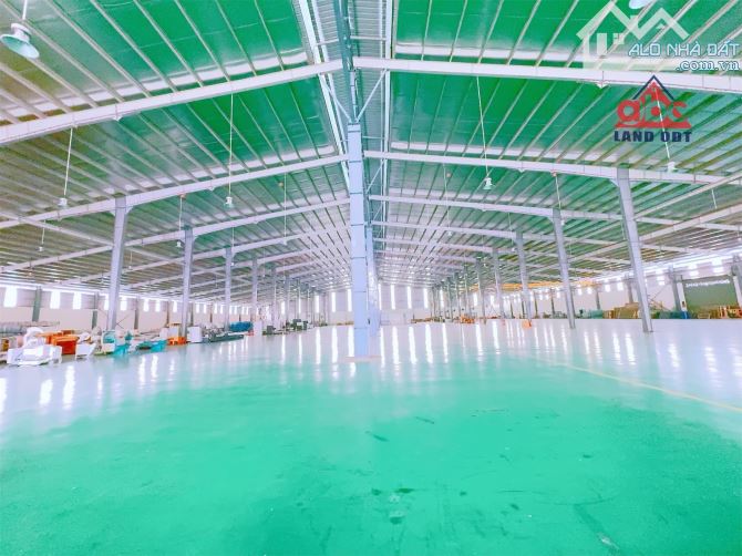 Cho thuê xưởng mới 3000m2 tronb kcn tam phước biên hoà giá tốt - 1