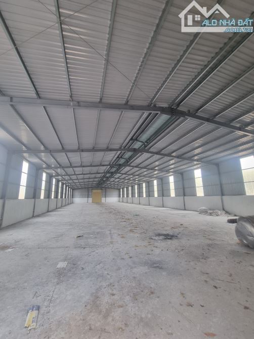 BÁN NHÀ XƯỞNG ĐƯỜNG CONTAINER THUẬ TIỆN NHIỀU NGÀNH NGHỀ - 1