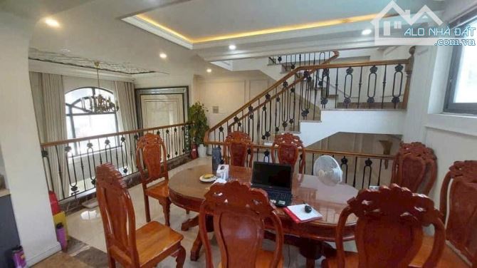 🏡 VILA GÓC 2MT - TÂN CỔ ĐIỂN- TRANG BỊ NỘI THẤT XỊN XÒ- ĐƯỜNG THỐNG NHẤT - 1