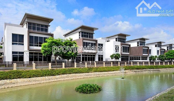 Bán biệt thự Riviera Cove, đầy đủ nội thất, 454m2 đất, 3 tầng, khu an ninh - 1