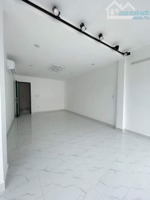 Bán nhà Đường Nguyễn Duy Phường 3 Quận Bình Thạnh giá chỉ 2 tỷ 850 ( 40m2) - 1