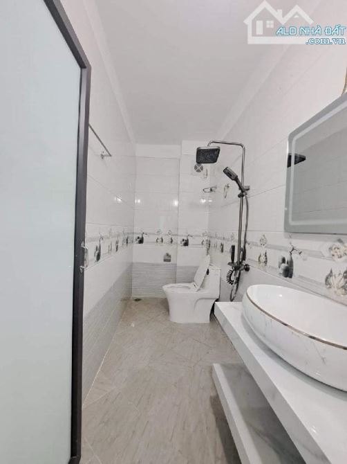 Bán Nhà Đại La – Mới Tinh, Đẹp Tuyệt Vời, 37m² – Giá 5,8 Tỷ - 2