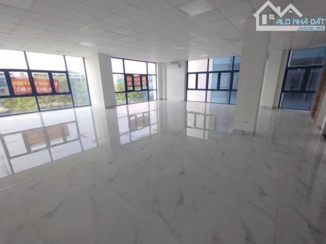Cho thuê nhà mặt phố Tố Hữu, HÀ Đông, Hà Nội.Dt 80m2x6 tầng, mt 6m, có thang máy, giá 60tr - 2