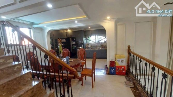 🏡 VILA GÓC 2MT - TÂN CỔ ĐIỂN- TRANG BỊ NỘI THẤT XỊN XÒ- ĐƯỜNG THỐNG NHẤT - 3