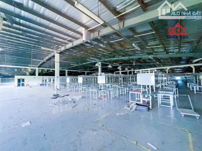Cho thuê xưởng sản xuất hơn 1Ha trạm điện 1000kva có cẩu trục .Trong KCN Biên Hoà Đồng nai - 7