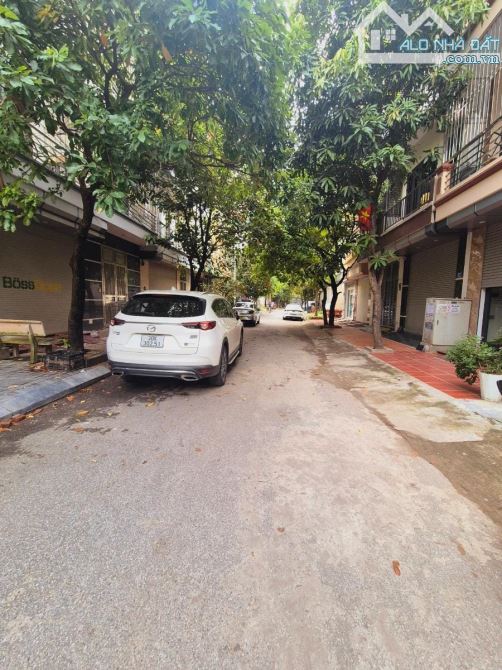 ⚜️ Tòa CCMN Mộ Lao, Phân lô Ô tô tránh, vỉa hè, 50m2 7T Thang máy, 11 Phòng, Chỉ 15 Tỷ ⚜️