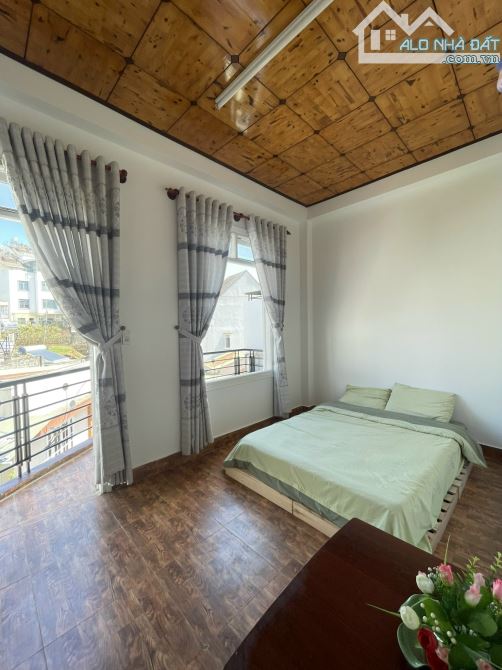 🏡 Bán Nhà Hai Mặt Tiền Đường An Dương Vương 5 Phòng Ngủ Ngay Trung Tâm Đà Lạt Giá 8,5 Tỷ