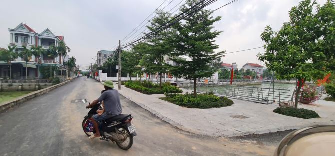 Bán đất view hồ tại thôn Chi chỉ, Đồng cương, Yên lạc. - 1