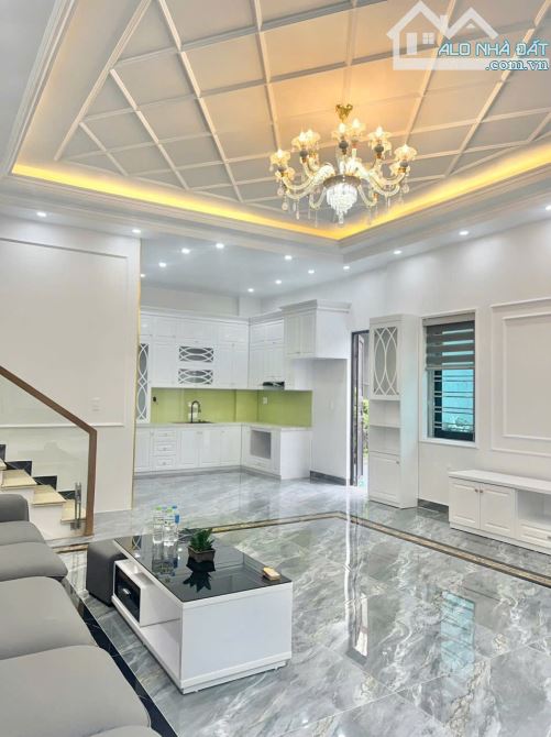 Chỉ hơn 6 tỷ sở hữu nhà 4 tầng lô góc 60m2 cực đẹp khu TĐC Vinhomes Sở Dầu, Hồng Bàng - 2