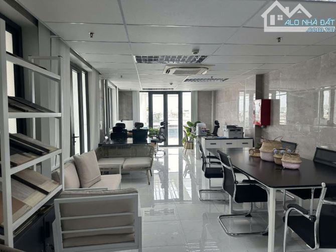 SIÊU PHẨM BIỆT THỰ VẠN PHÚC CITY, DTSD 1006M2 GÓC 3 MẶT TIỀN, DÒNG TIỀN 1.5 TỶ/NĂM - 2