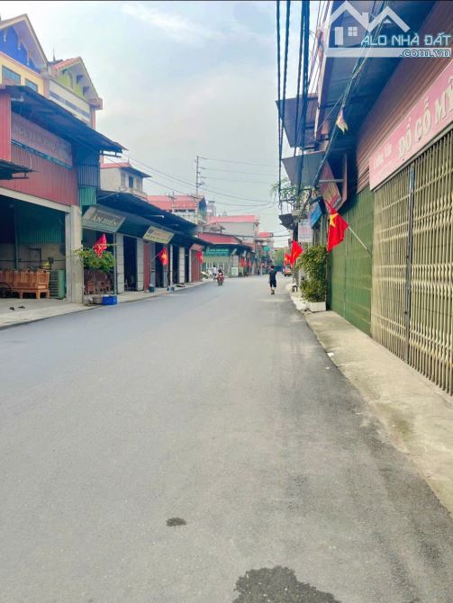 Bán Đất Thị trấn Chờ - Yên Phong Bắc Ninh Oto 50m,cách ngã tư chờ 500m,Mt = 5,8m giá 1.2ty - 4