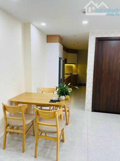 Chung cư Hoa Sen, Lạc Long Quân,Q11: 70m2, 2p ngủ,2wc,Nội thất,10tr - 4