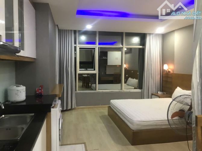 Cho thuê 2 căn hộ liền nhau giá rẻ tại trung tâm Nha Trang, full nội thất. Diện tích 47m2