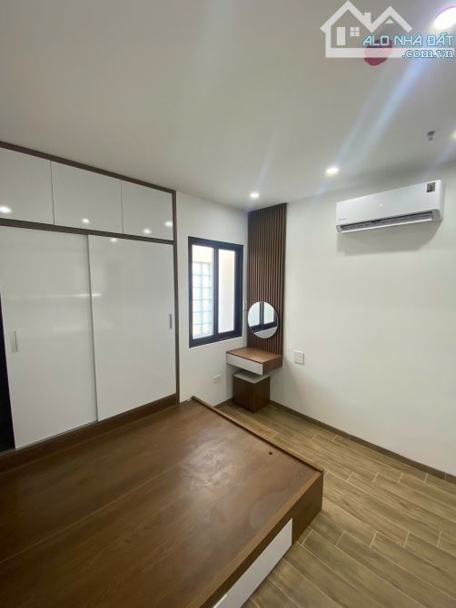 Cho Thuê CCMN 639 Hoàng Hoa Thám  Ba Đình 30m2 Studio Full Nội Thất ,Thang Máy Ban Công - 12