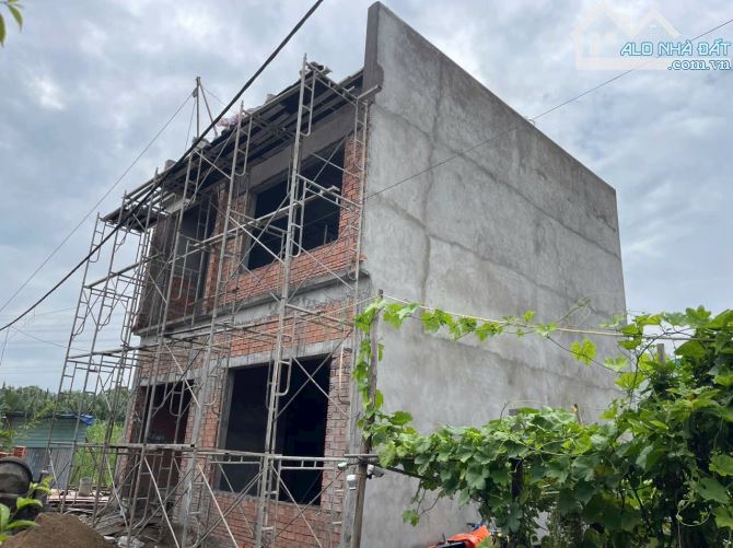 Bán lô Đất thổ cư toạ lạc tại xã Phước Kiển, Nhà Bè  • Giá chỉ 3,5 tỷ DT 7.6x12=92m - 2