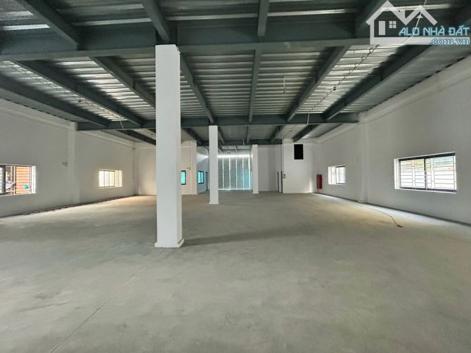 Cho thuê 2500m2 nhà xưởng tại ccn Hà Mãn