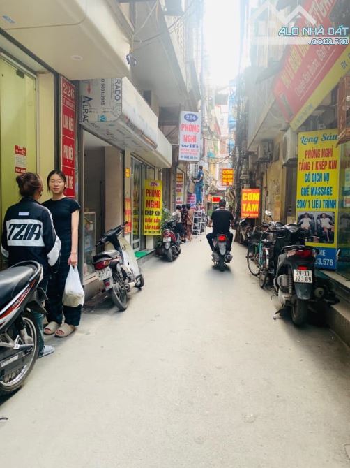 Bán Nhà Tôn Thất Tùng 43m2, 4 Tầng. Ngõ Thông Oto,Kinh Doanh 6,6 Tỷ.