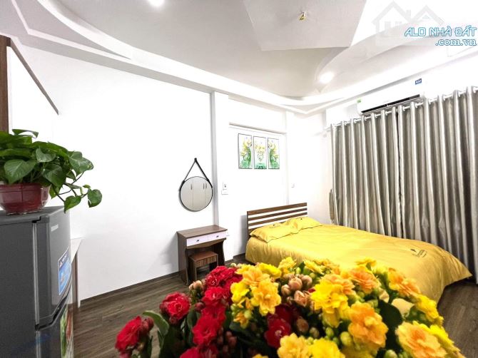 Bán nhà Lạc Long Quân, Võ Chí Công, Tây Hồ 60m2, 7 tầng,  19 tỷ, view Hồ Tây, 24 chỗ - 1