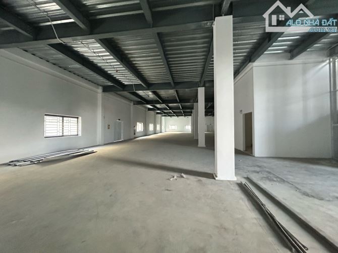 Cho thuê 2500m2 nhà xưởng tại ccn Hà Mãn - 1